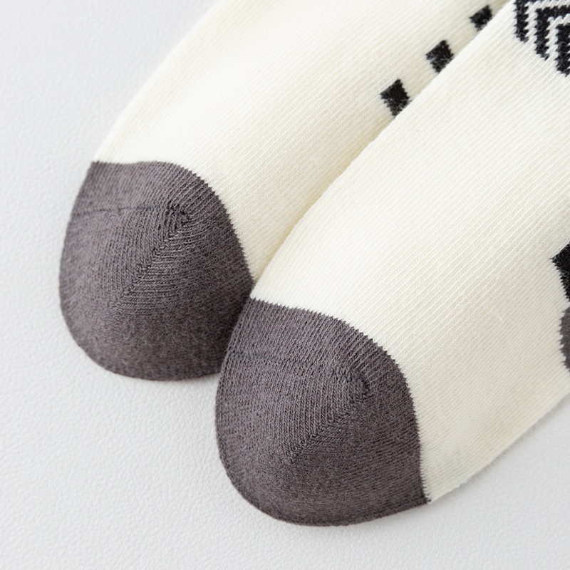 Set 5 đôi tất cotton thoải mái cho bé 3-15 tuổi