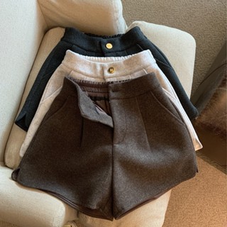  Quần Short Len Dày Lưng Cao Ống Rộng Xẻ Tà Thời Trang Cho Nữ 