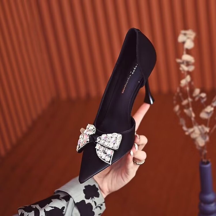 Giày Cao Gót Mũi Nhọn Đính Đá Thời Trang Dành Cho Nữ