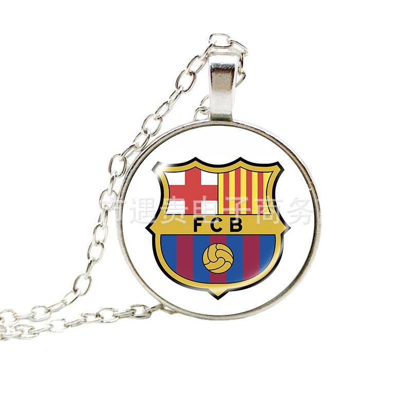 Football Club Necklace Real Madrid Barcelona Football Team Time Gem Alloy Necklace Pendant Sweater Chain KW6B