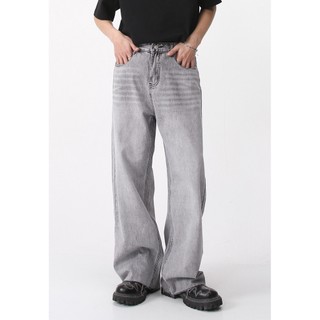 Quần jeans xuông basic Q455 by COCACH