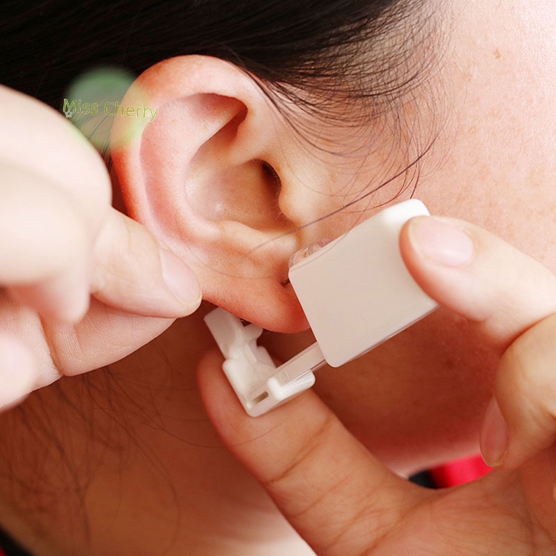 Súng Vệ Sinh Tai Dùng Một Lần Kèm Khuyên Tai 4mm heyuanlong444