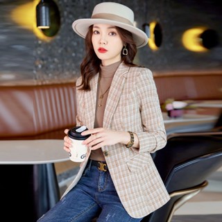 Áo Khoác blazer Áo vest caro màu kem dành cho phụ nữ mùa thu năm 2023 thiết kế ôm sát phù hợp cho những người phụ nữ tầm vóc nhỏ mang lại vẻ đẹp thời trang và cá tính