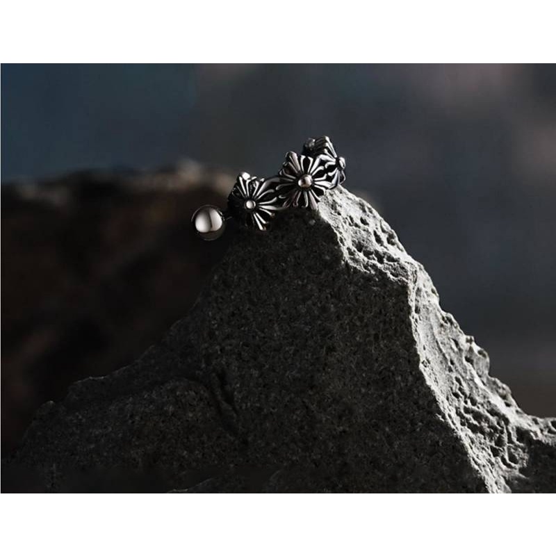 Sterling Silver Stud Earrings for Men Vintage Cross High-Grade Boys Ear Bone Stud Single Elegant Men's Earrings Sleeping No Need to Take off SLqr