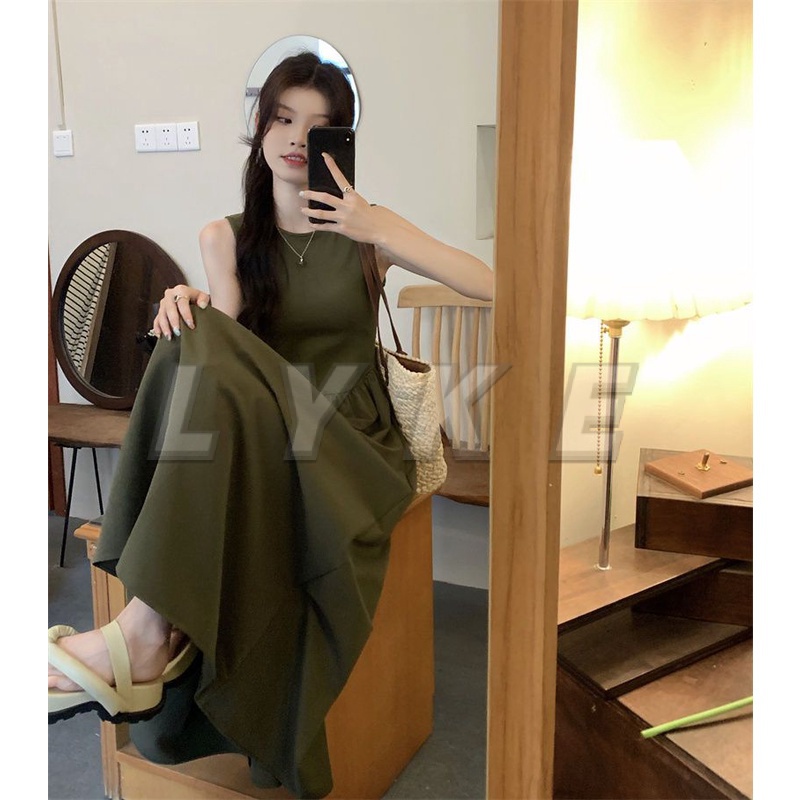 Váy đi biển dáng dài sát nách 2 dây màu Váy Liền Vest Không Tay Trang Phục Nữ