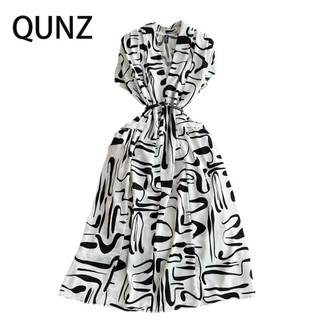 Qunz Đầm Tay Ngắn Cổ Chữ v Thời Trang 6692