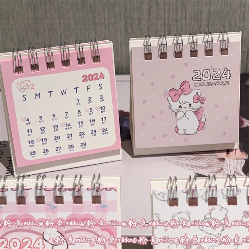 Lịch 2024 Để Bàn In Hình Mèo Dễ Thương Dùng Trang Trí