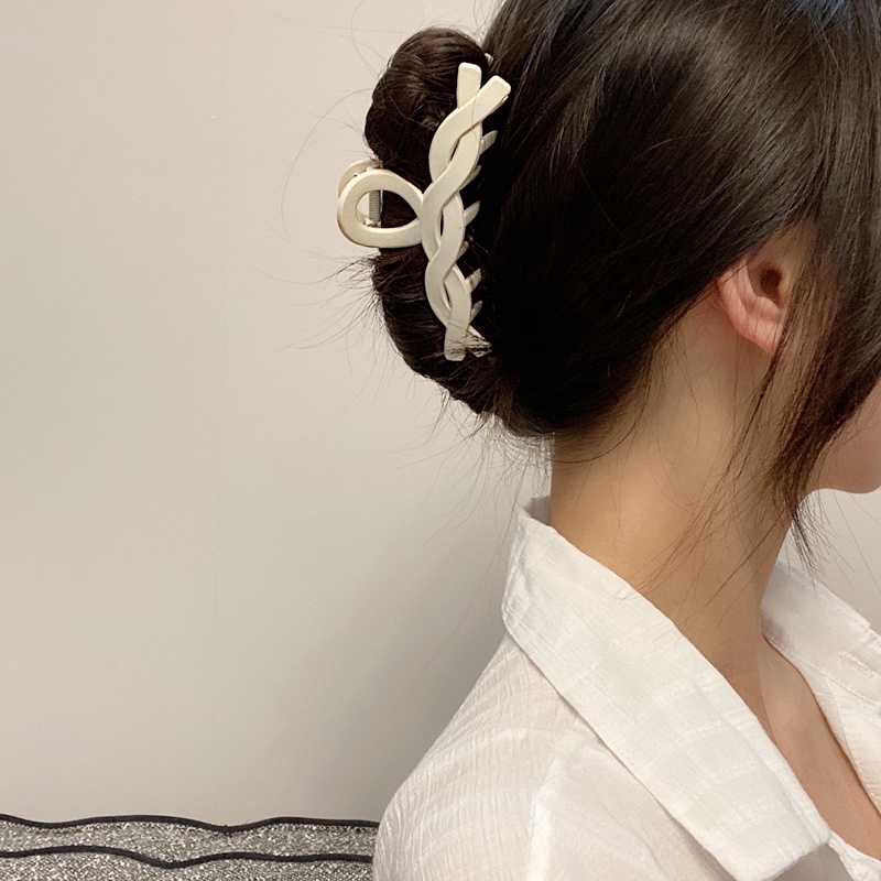 Kẹp Tóc Hình Cá Mập Nhiều Màu Sắc Thời Trang Cho Nữ