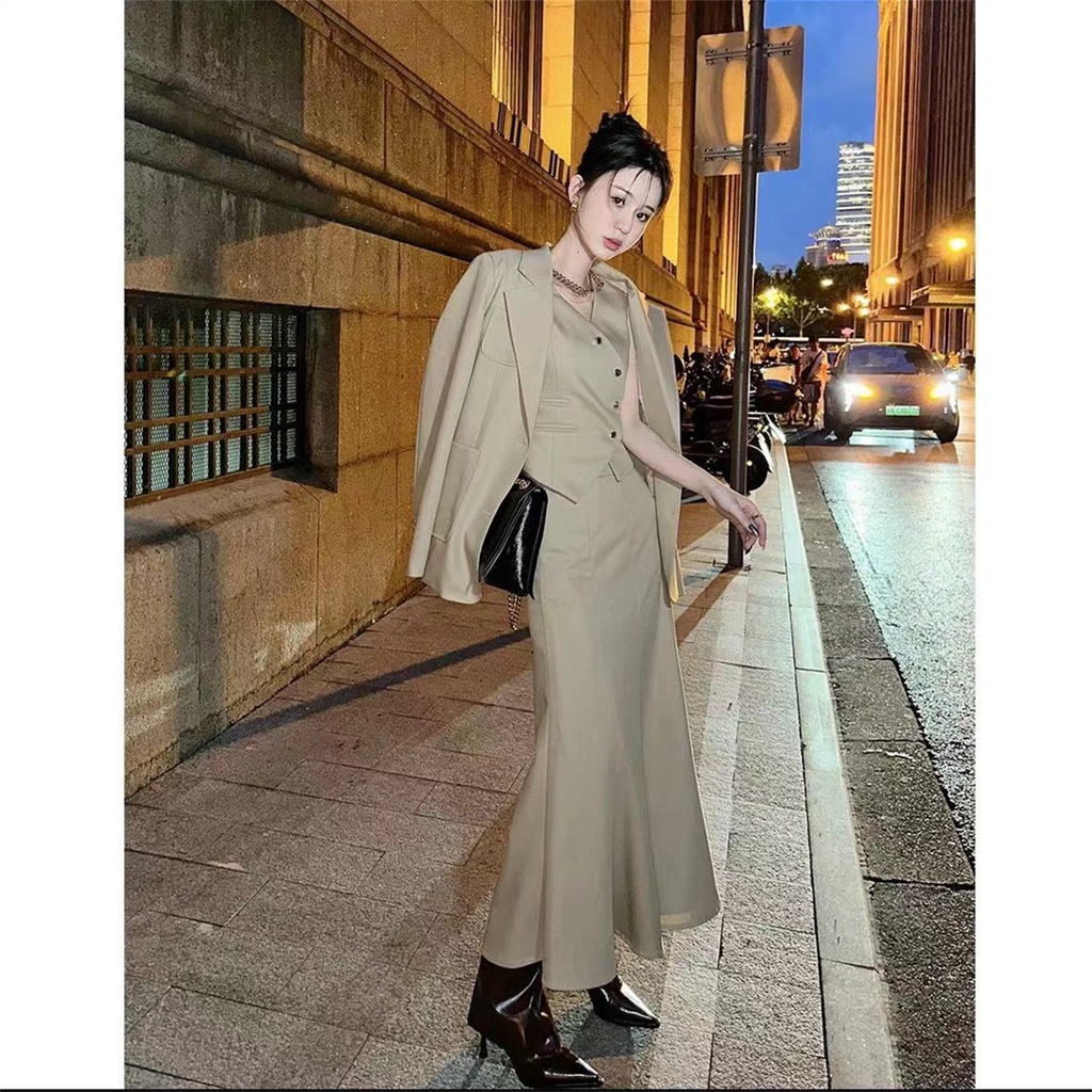 Thời Trang Set Áo Khoác + Áo vest + Chân Váy Phong Cách Pháp Sang Trọng Cho Nữ
