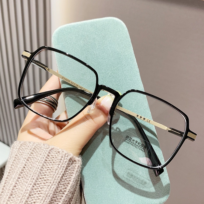 👓kính thời trang👓 Kính chống bức xạ siêu nhẹ -0.25-0.5-0.75-1.0-1.25-1.5-1.75° kính cận thị cho nam và nữ Ống kính hoán đổi cho nhau 077