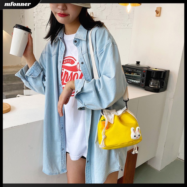 Túi bucket Đeo Vai / Đeo Chéo Có Dây Rút Đính Búp Bê Hoạt Hình Dễ Thương Cho Bé Gái