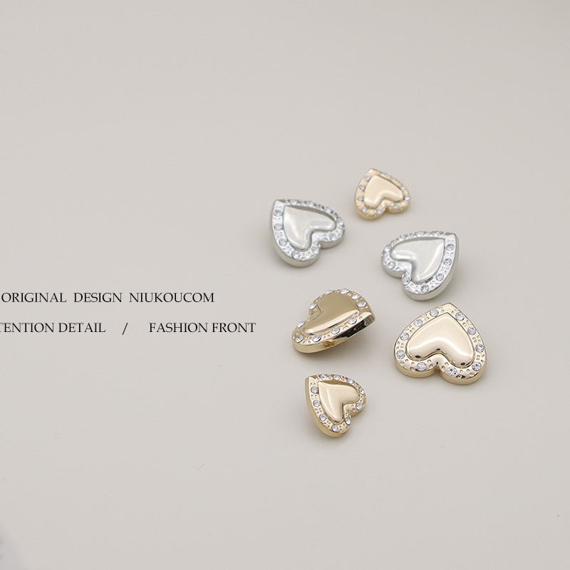 Bộ 5 Nút Áo Khoác Dệt Kim cardigan Da Hình Trái Tim Đính Đá Kim Cương