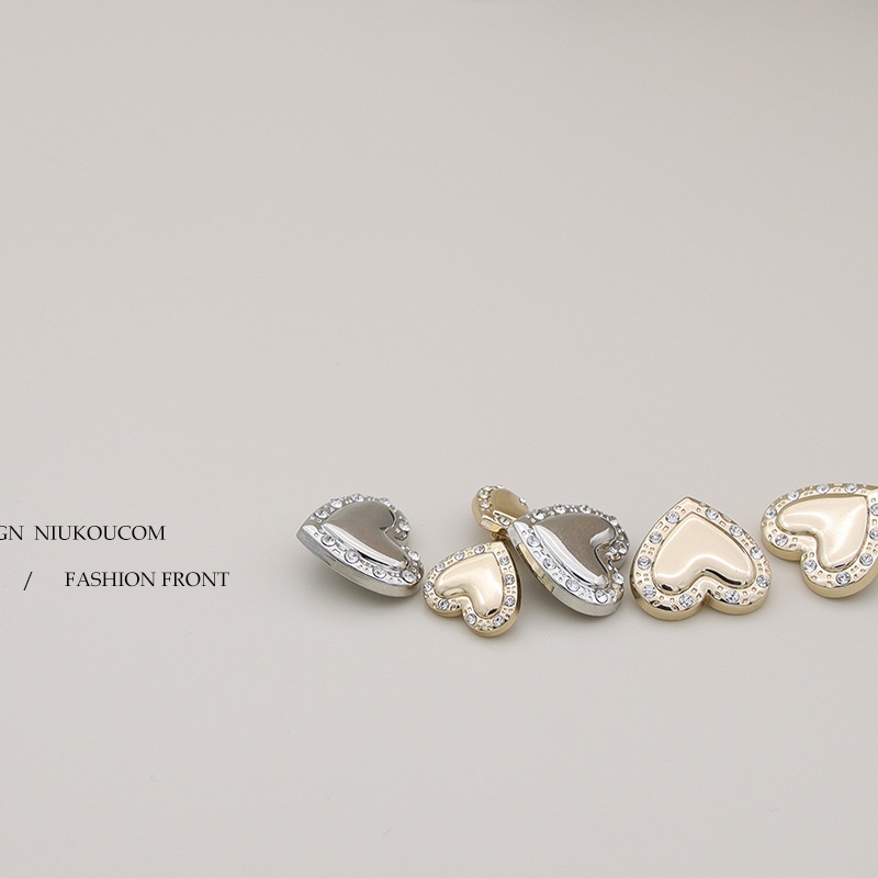 Bộ 5 Nút Áo Khoác Dệt Kim cardigan Da Hình Trái Tim Đính Đá Kim Cương