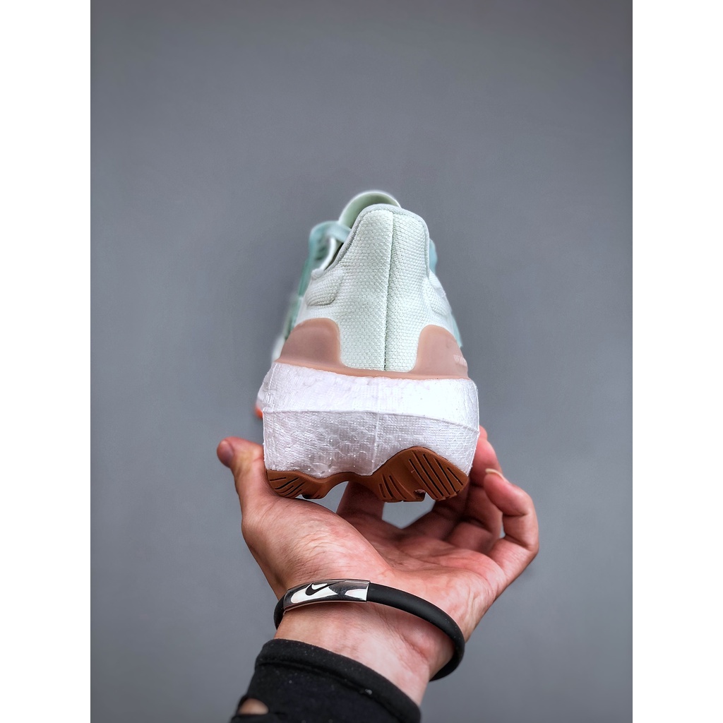 Giày Thể Thao adidas ultra boost ub2023 hq6338 36-45 Thời Trang