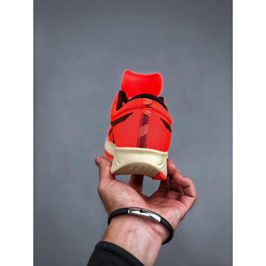 Asics Giày Thể Thao Chạy Bộ Siêu Nhẹ Size 36-45 Thời Trang Năng Động