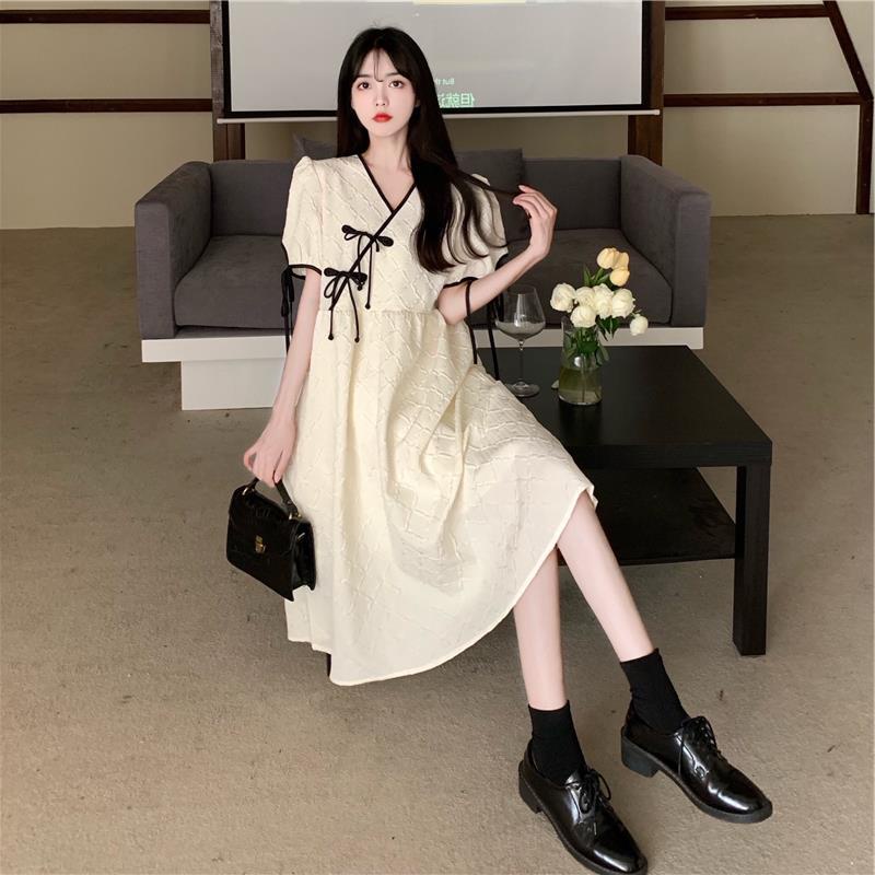 Đầm Thời Trang Màu Trắng Thanh Lịch Cho Nữ