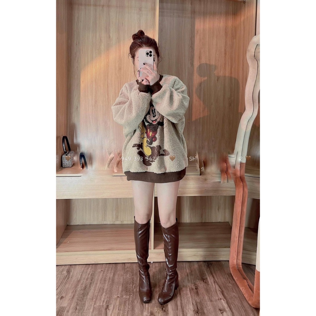 Áo Sweater lông cừu Mickey mềm mịn cổ tròn dáng rộng  tay dài viền nâu_Giá rẻ_Thời Trang_SM345