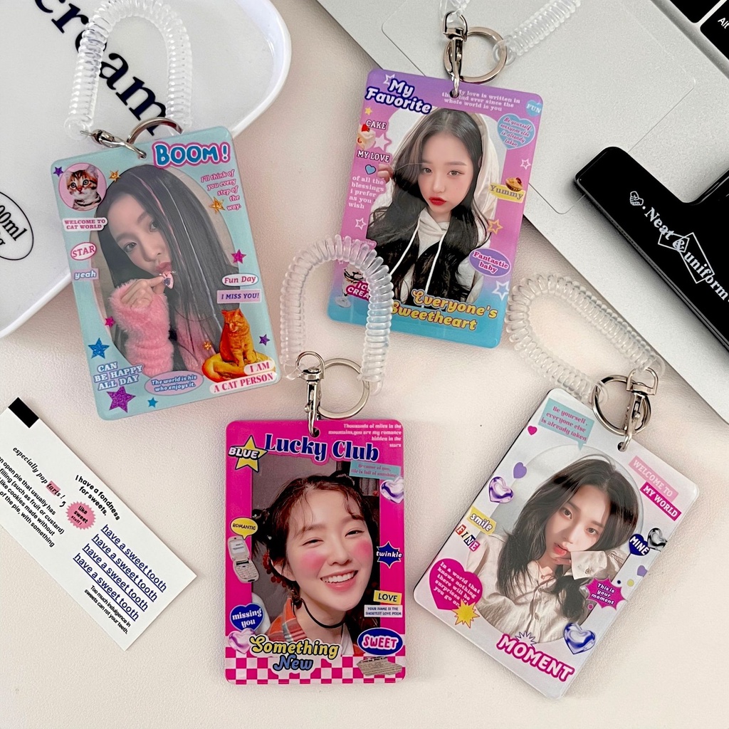 Ví Đựng Thẻ Bằng acrylic Cứng Hai Mặt Họa Tiết Hoạt Hình Dễ Thương Giá Đỡ