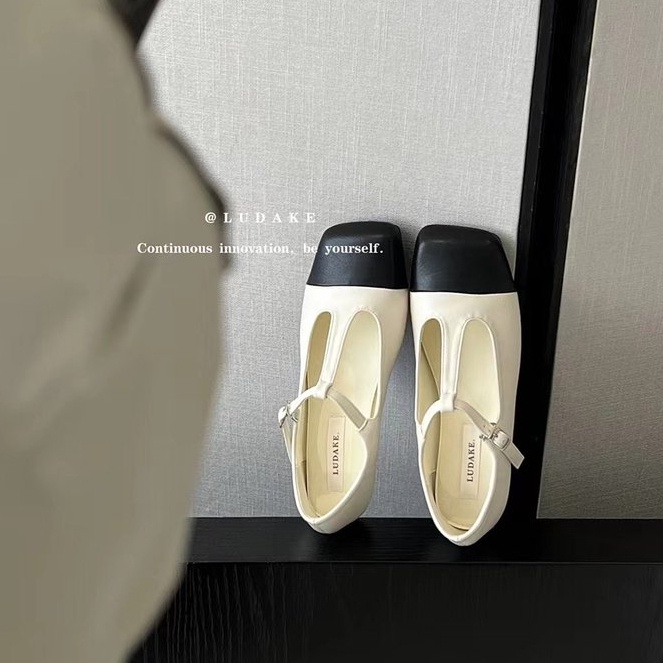 Niche Giày Búp Bê Da pu Mũi Vuông Đế Mềm Thời Trang Dành Cho Nữ