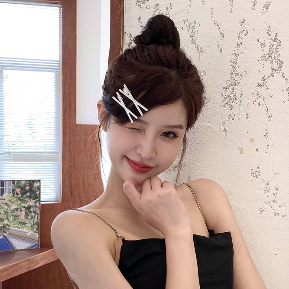 Kẹp Tóc Thẳng / Cong Bằng Kim Loại Màu Bạc Họa Tiết Ngôi Sao Rỗng Hai Bên Cho Nữ