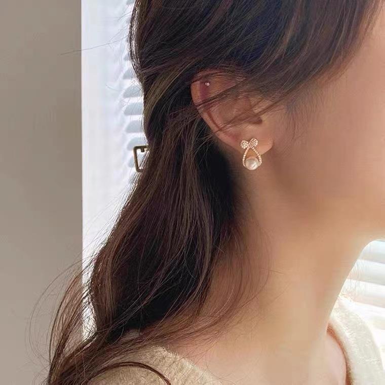 Bông tai ngọc trai phong cách Đơn Giản Hàn Quốc cho nữ