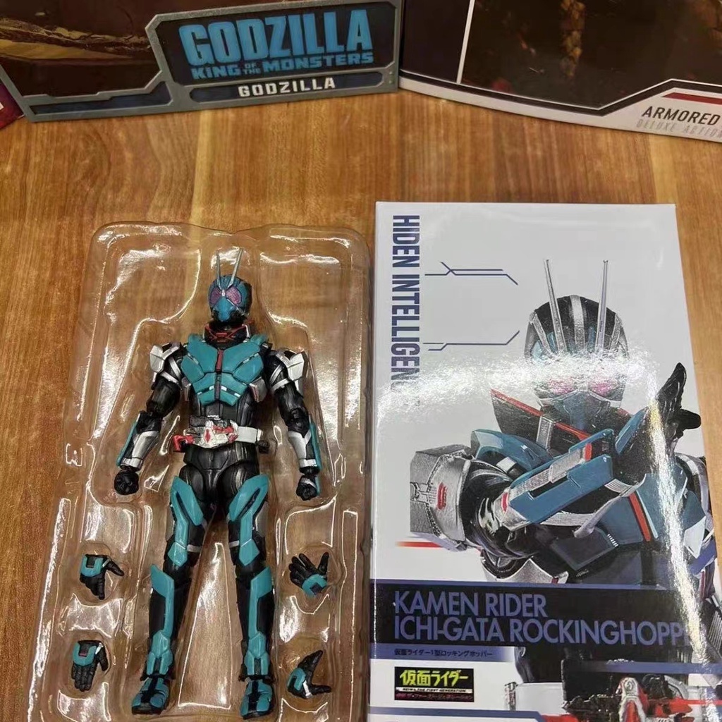 Shf Mô Hình Nhân Vật Kabutobuga Mask rider rider