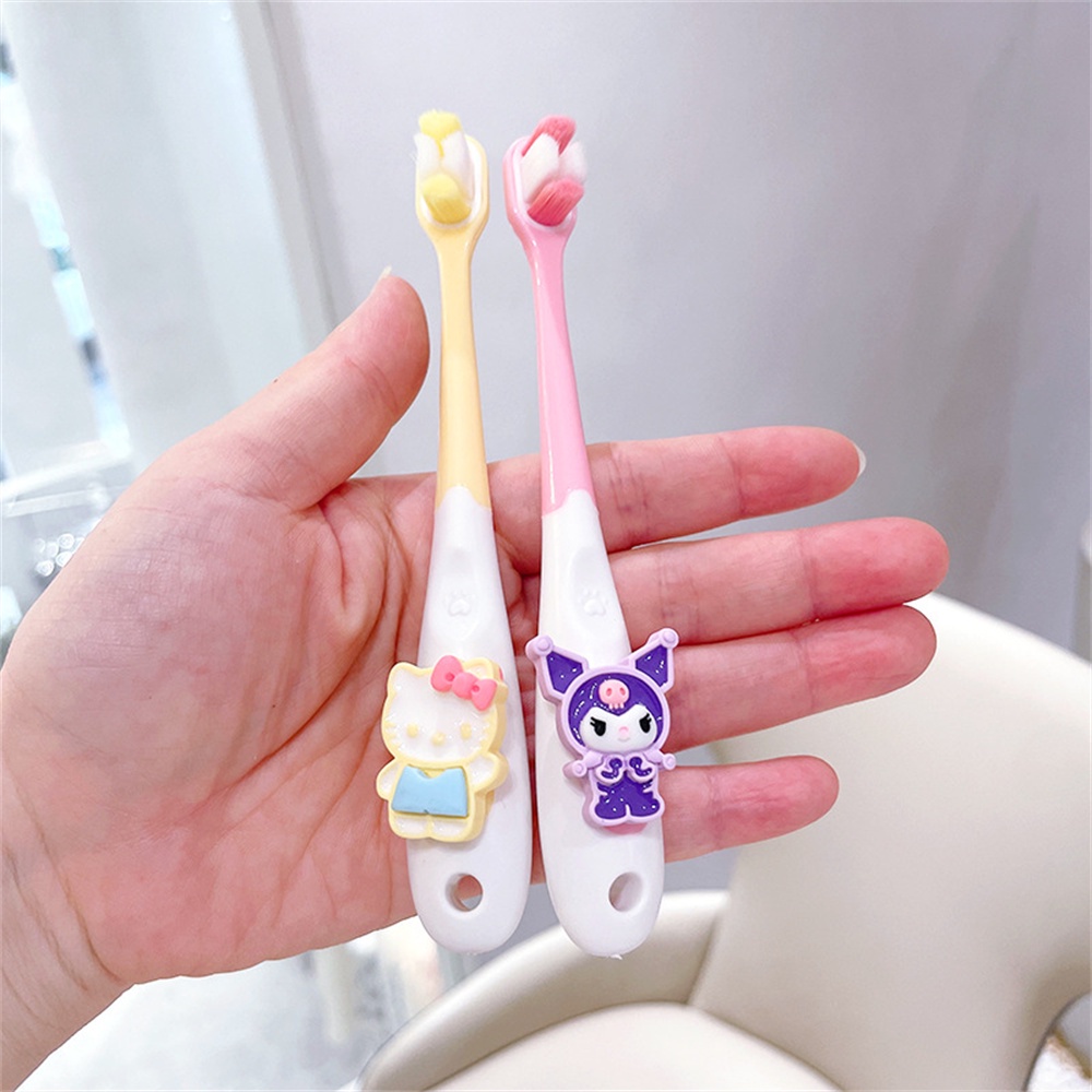 Sanrio Bộ 5 Bàn Chải Đánh Răng Lông Mềm Cho Bé 2-12 Tuổi
