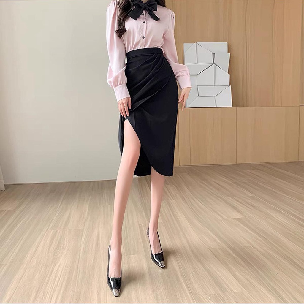 Chân váy xếp ly chéo vạt Congaivn CV10 vải xước dày co giãn, mát màu đen