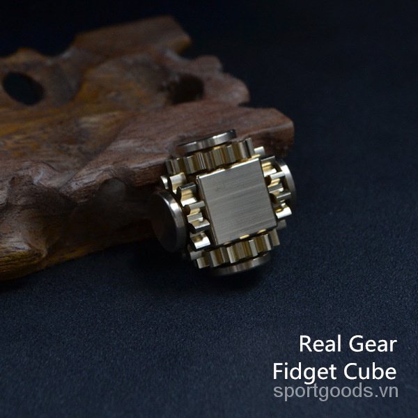 Đồ Chơi Khối Rubik Bằng Đồng Thau Độc Đáo