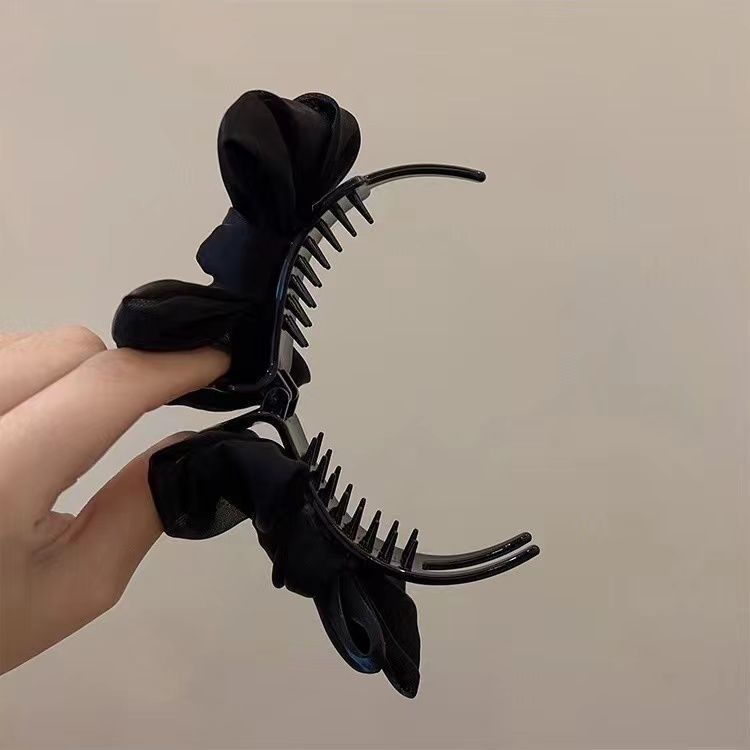 Kẹp Tóc Đính Nơ Và Bóng Lông Xinh Xắn Thanh Lịch