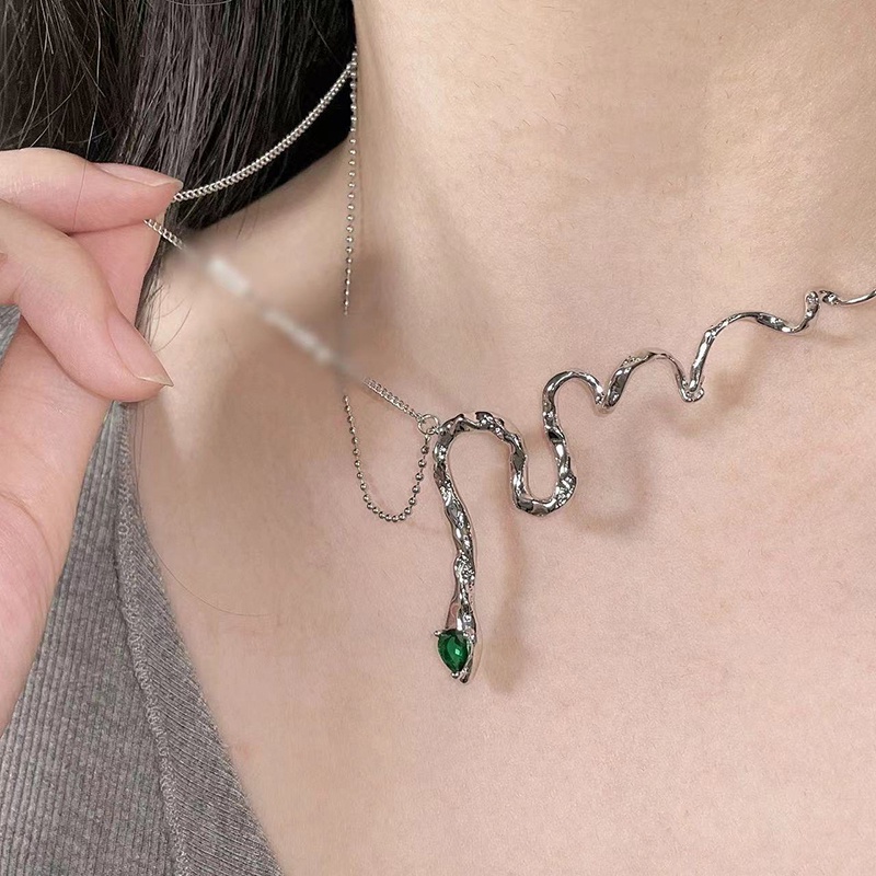 Vòng cổ Hợp Kim Hình Rắn Đính Đá Thời Trang Cho Nữ