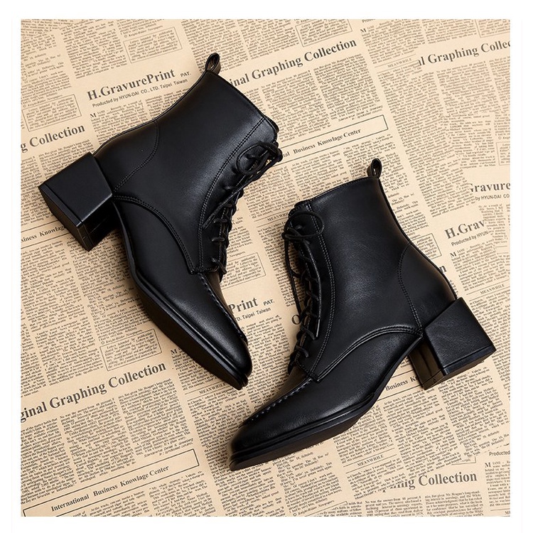 Giày Bốt martin Mũi Vuông Gót Dày Buộc Dây Cá Tính Cho Bạn Gái Cỡ 34-40