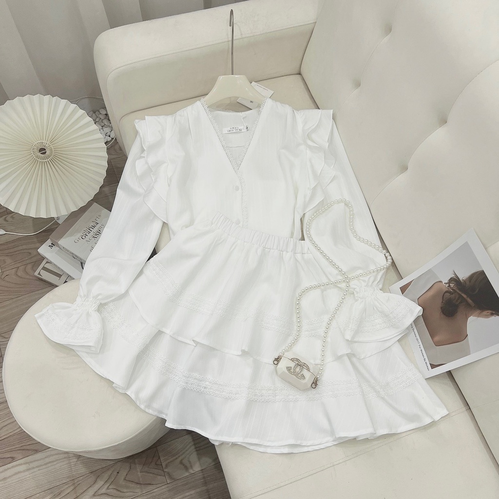 Set gân đũi bèo viền ren kèm chân váy xoè tầng có lót - Calina.vn - Set6837