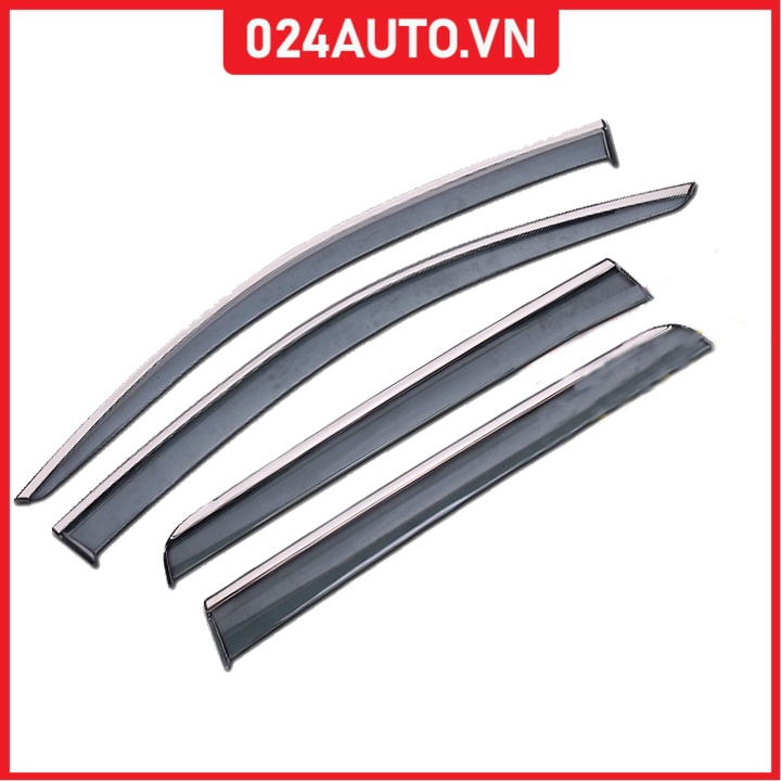 Vè che mưa cho xe Innova 2005-2023