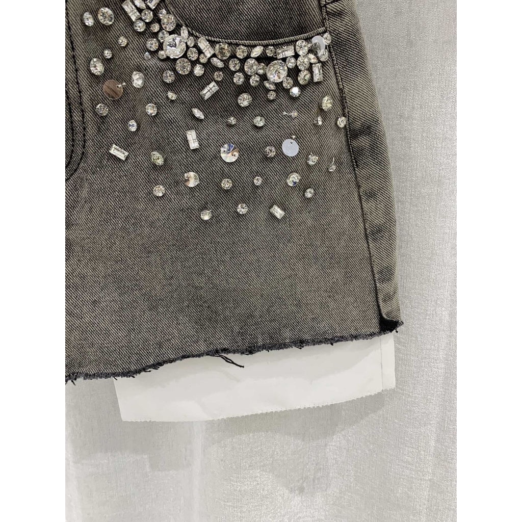 MIU MIU early autumn new hot girl style beaded gradient rhinestone decoration washed old low waist denim skirt