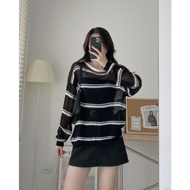 A324 Áo len mỏng cổ tròn kẻ ngang AUDREY