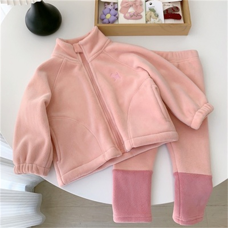 Set Đồ Hai Món Thời Trang Thu Đông Phong Cách Hàn Quốc Mới Cho Bé Trai Và Gái