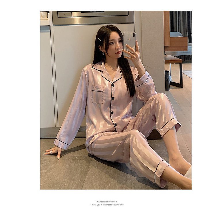 Bộ Đồ Ngủ Tay Dài Chất Lụa Thời Trang Xuân Thu Cao Cấp Cho Nữ