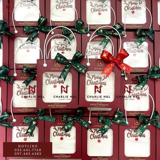🆘hộp khăn quà tặng charlie-no2 thêu hình noel tinh xảo cực dễ thương❄️❄️☃️☃️☃️☃️
