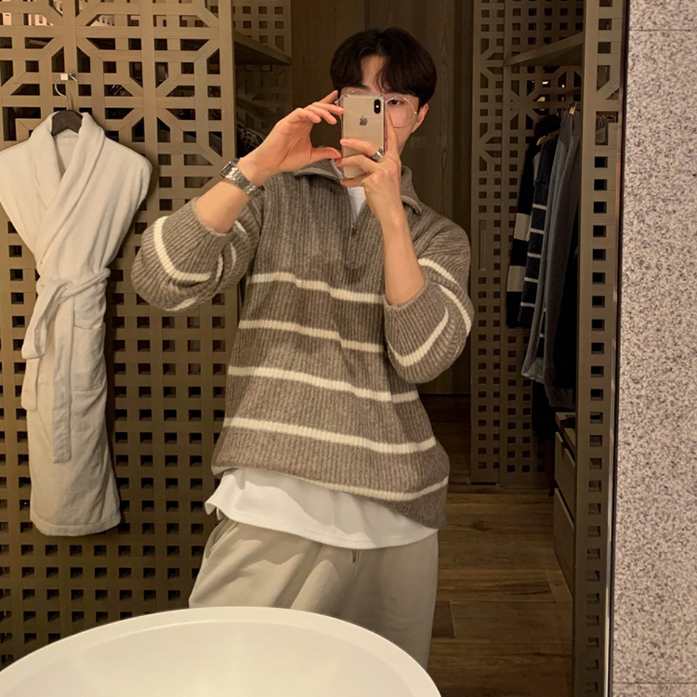 Áo Len Tay Dài Họa Tiết Kẻ Sọc Thời Trang Hàn Quốc Cho Nam