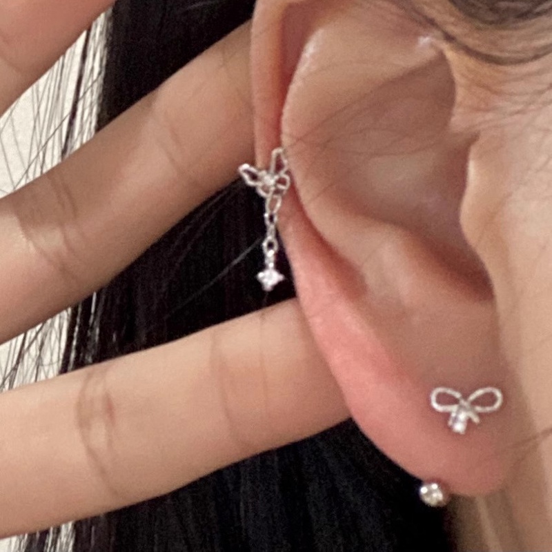 Khuyên Tai Bạc Dạng Hạt Hình Bướm Pha Lê Không Gây Dị Ứng Cho Nữ