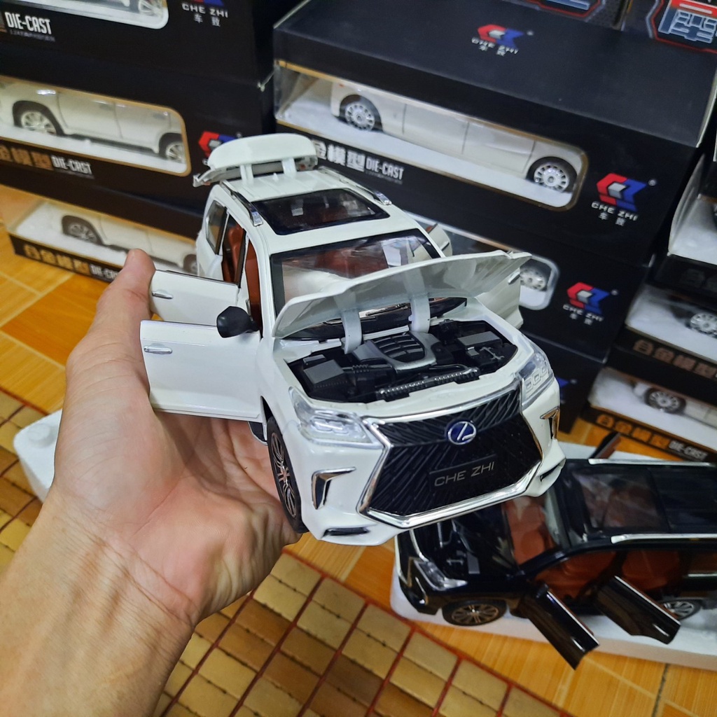 Mô hình xe ô tô Lexus LX570 tỉ lệ 1:24 bằng kim loại xe đồ chơi trẻ em mẫu mới 2020 xe msáng
