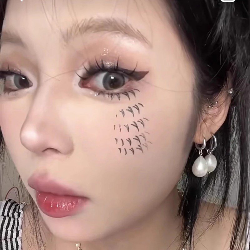 1 Tấm Hình Xăm Dán Lông Mi Giả Nhiều Kiểu Kháng Nước Chống Mồ Hôi Lâu Trôi