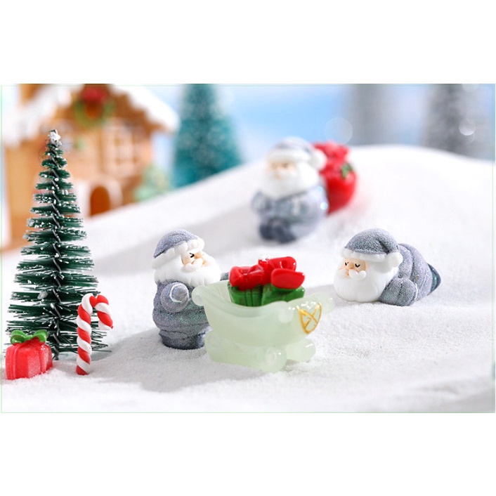 Mô hình ông già noel mặc áo ấm kiểu Hàn trang trí bàn học giáng sinh, terrarium noel