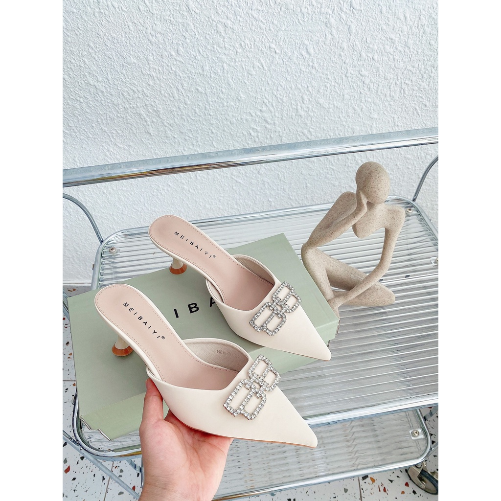 GÓT LÒE BÍT MŨI TAG ĐÁ 7P - GD817293