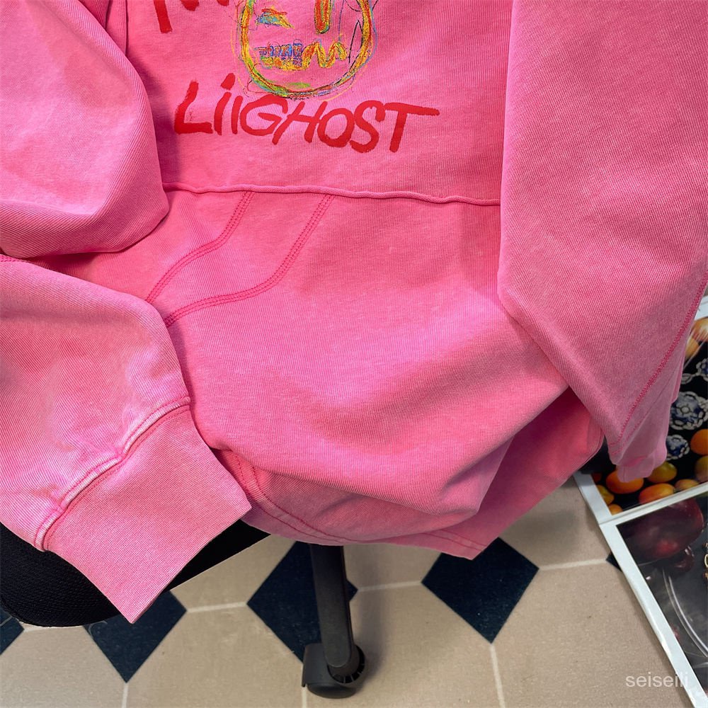 Dragon fruit color European and American Graffiti smiley face letter sweater women's spring and autumn loose national tide oversize off-shoulder top