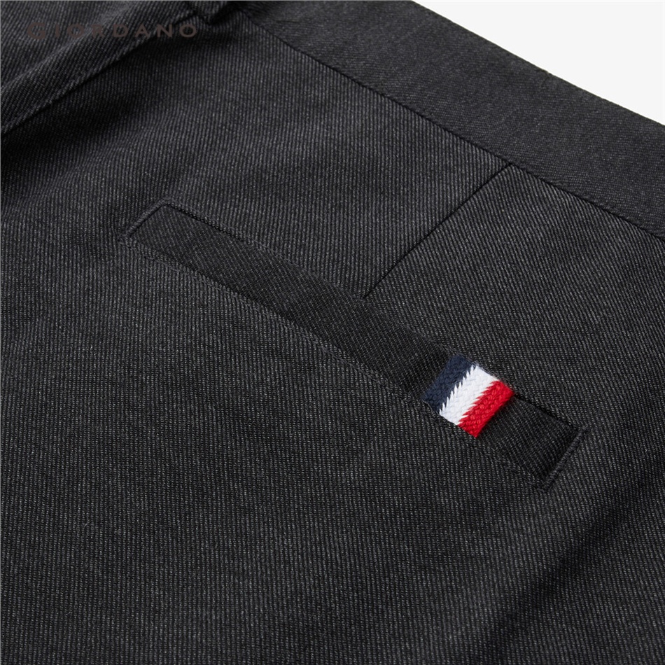 Quần dài GIORDANO 01113074 ôm dáng cạp cao thời trang dành cho nam