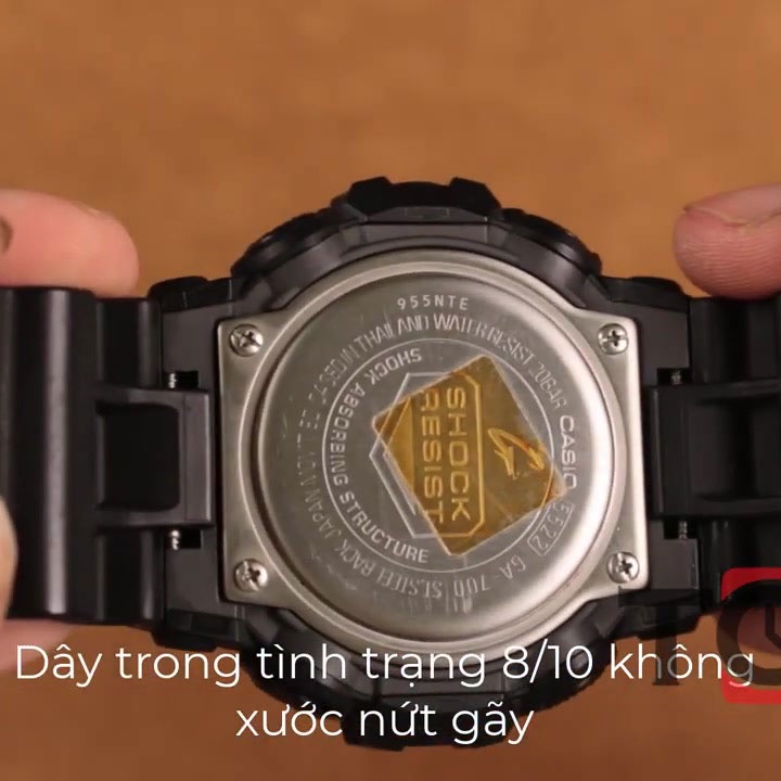 Đồng hồ casio G-shock GA -700-1B đã qua sử dụng