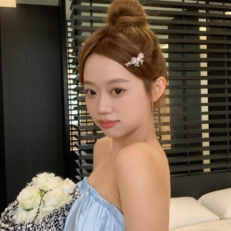 1 Kẹp Tóc Hình Nơ Bằng Kim Loại Đính Pha Lê Ngọt Ngào Cho Bé Gái