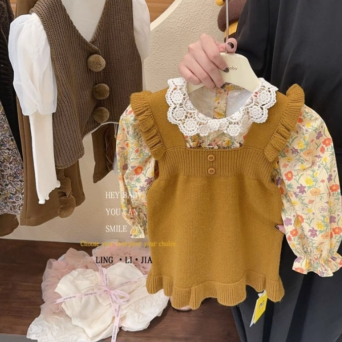 Bộ Áo Sơ Mi Hoa Tay Dài + Chân Váy Yếm Phong Cách Phương Tây Thời Trang Thu Đông Cho Nữ  Hàng Có Sẵn Hàng Mới